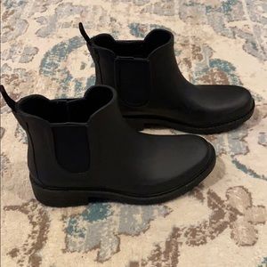 Madewell “Chelsea” Ankle Rain Booties